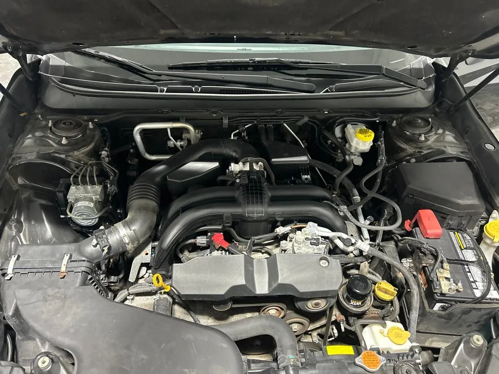 Subaru Legacy photo 12