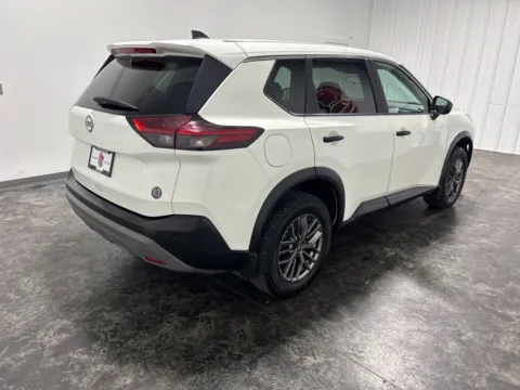 More photos of 2023 Nissan Rogue S at Integrity Motors Group, IN