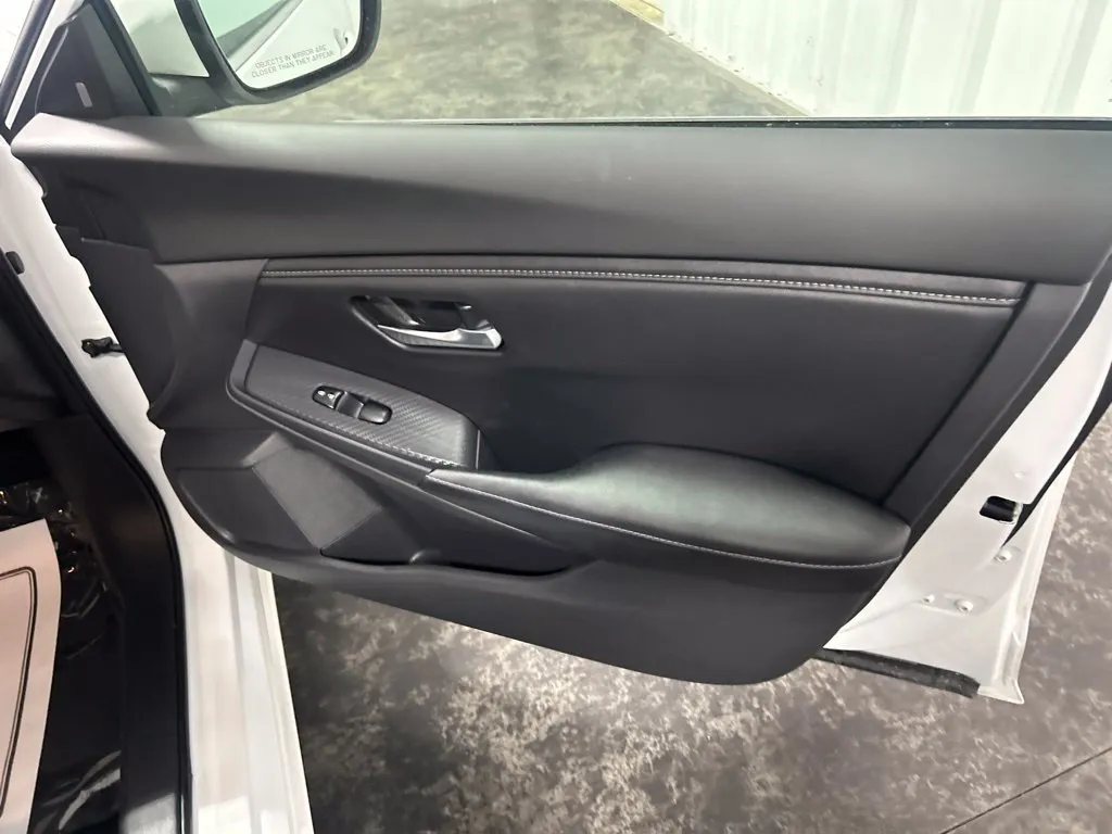 Nissan Sentra photo 19