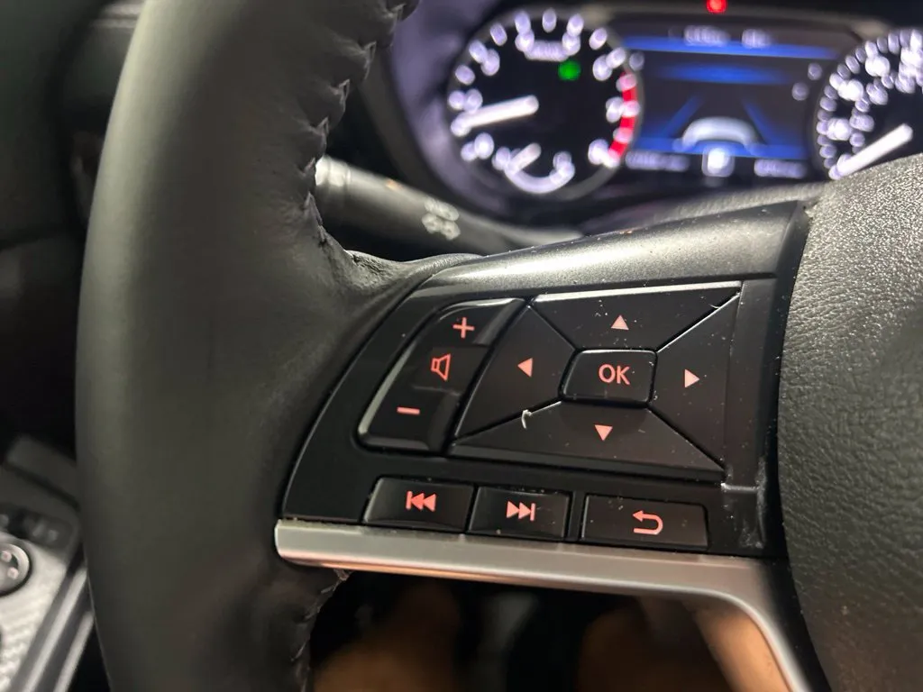 Nissan Sentra photo 29