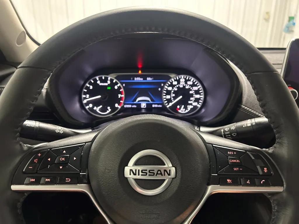 Nissan Sentra photo 23