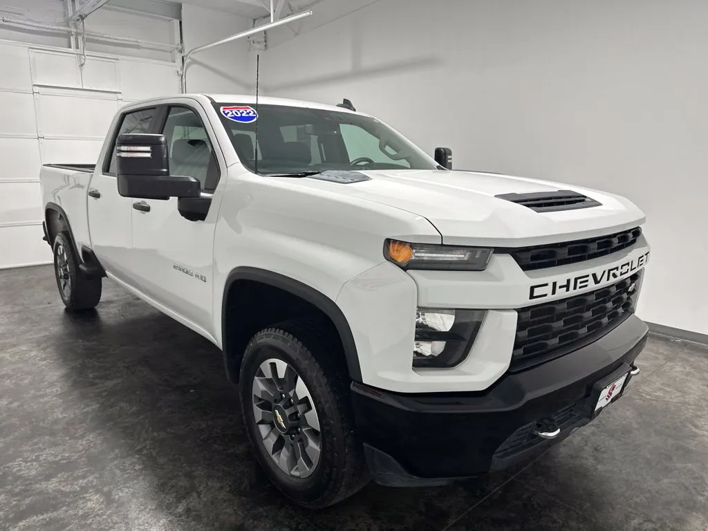 Chevrolet Silverado photo 4
