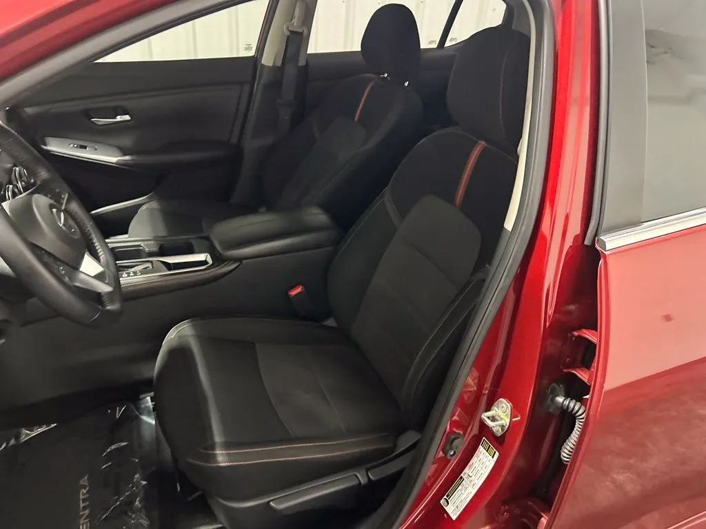 Nissan Sentra photo 13