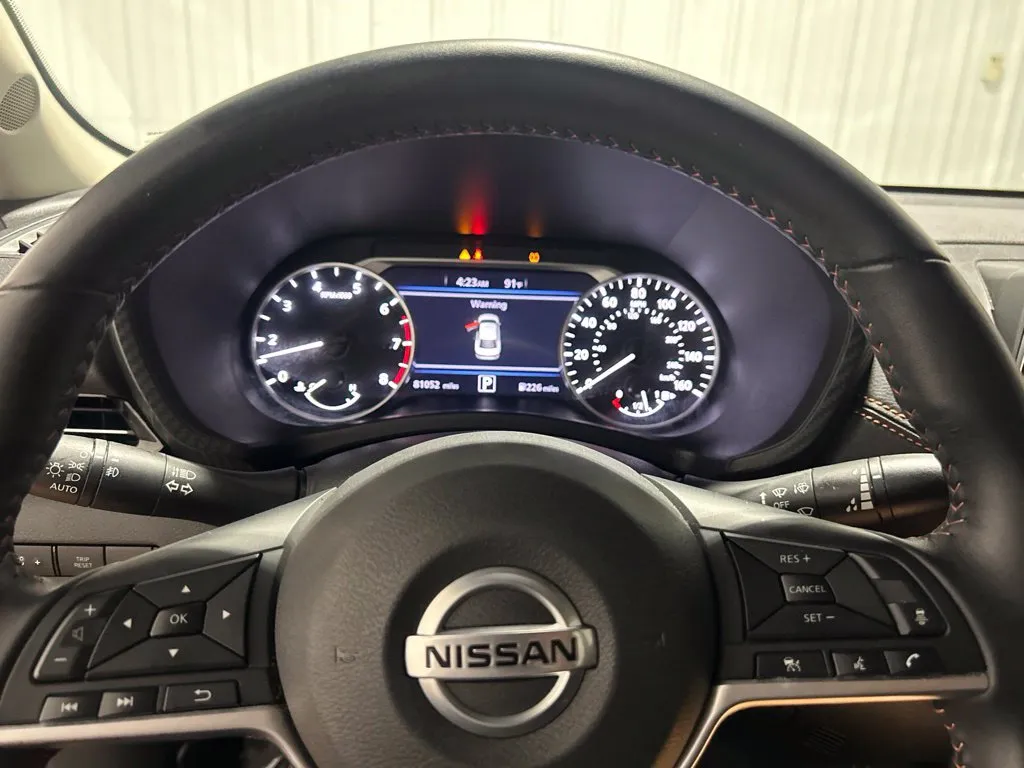 Nissan Sentra photo 25