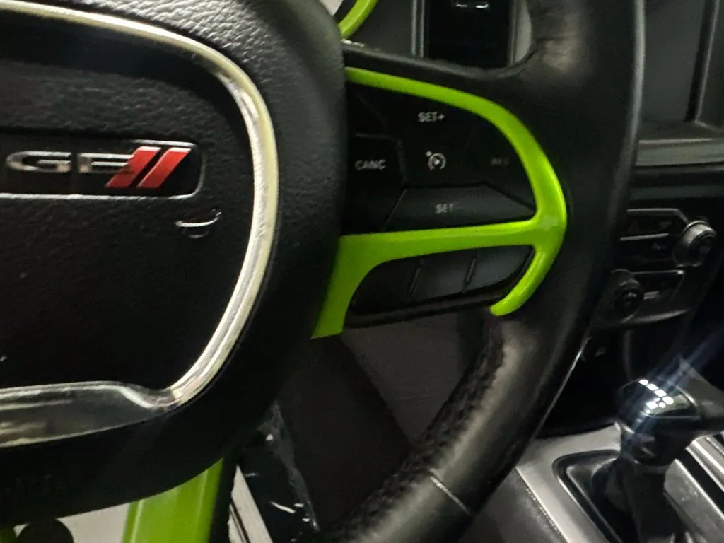 Dodge Charger photo 18