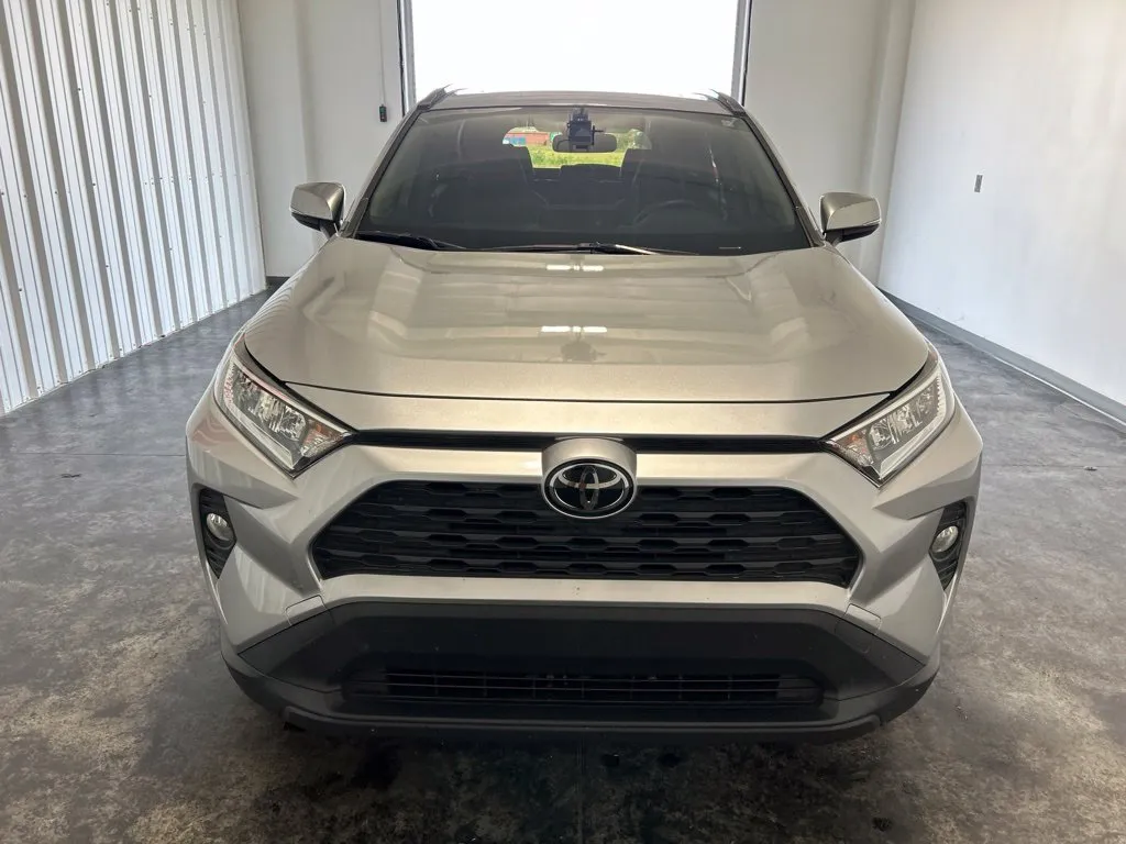 Toyota RAV4 photo 6