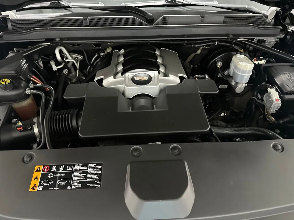 Cadillac Escalade photo 9