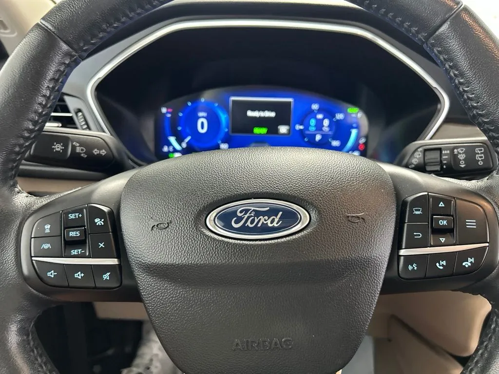 Ford Escape photo 21