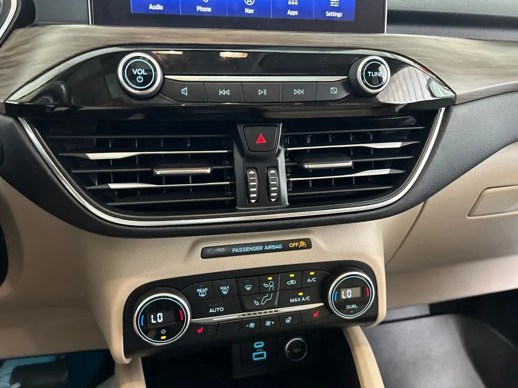 Ford Escape photo 23