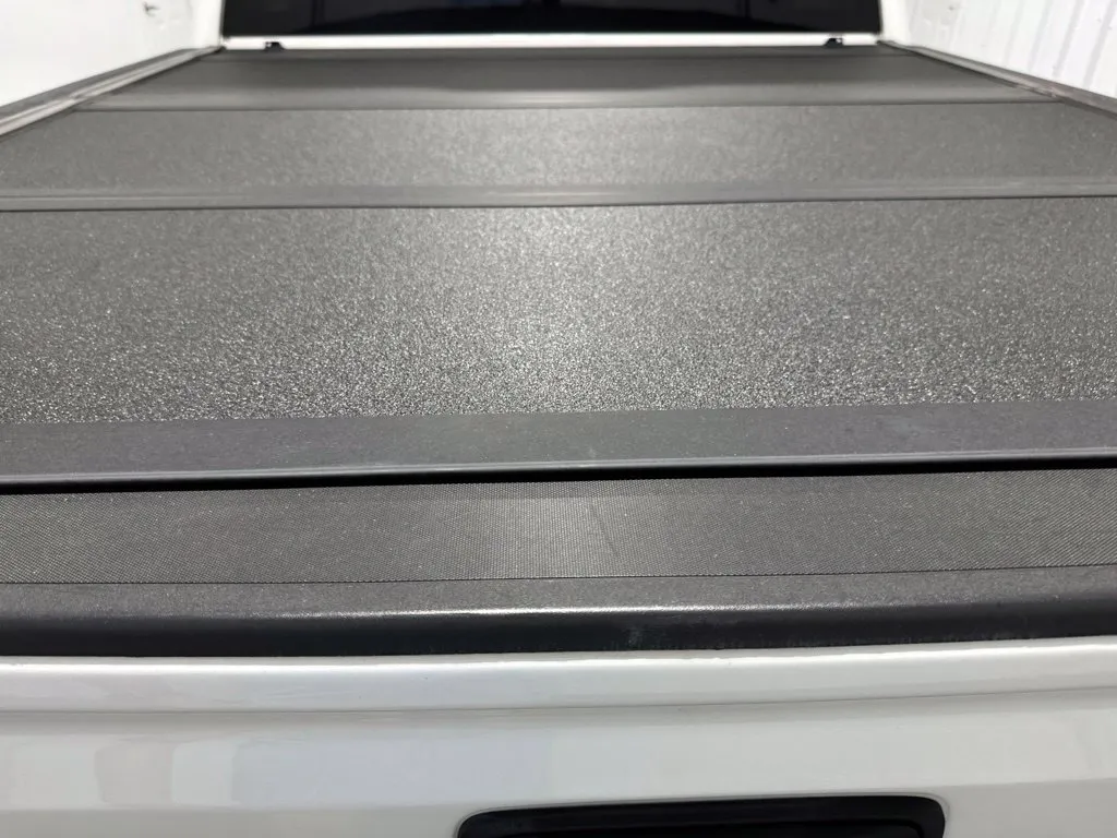 GMC Sierra photo 9