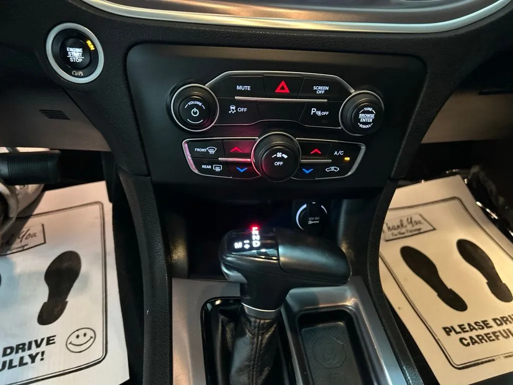 Dodge Charger photo 25