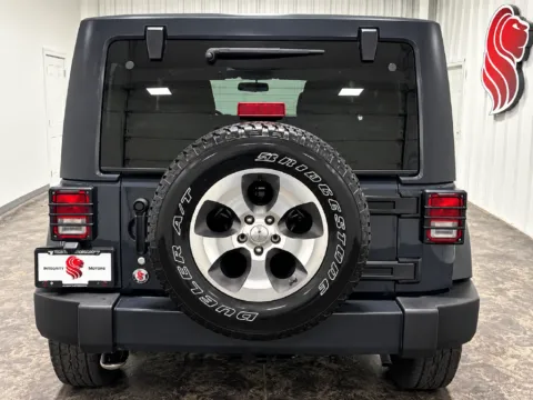 More photos of 2017 Jeep Wrangler Unlimited Sahara at Integrity Motors Group, IN