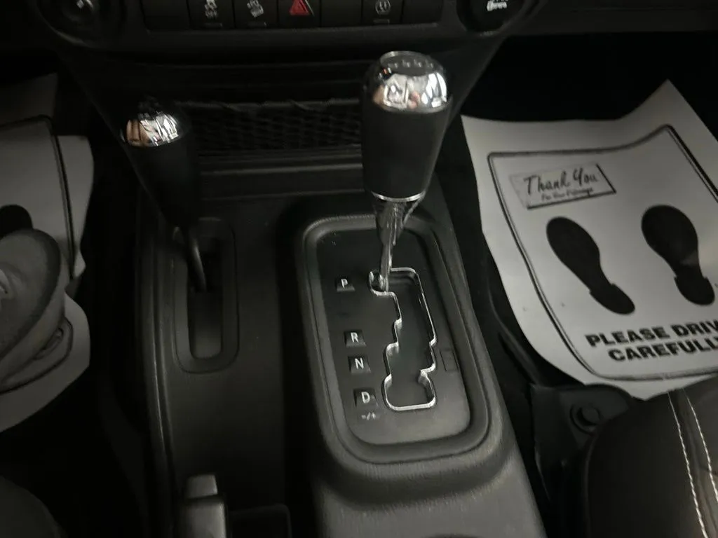 Jeep Wrangler photo 26