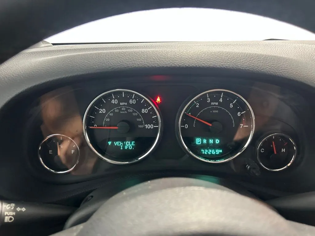 Jeep Wrangler photo 22