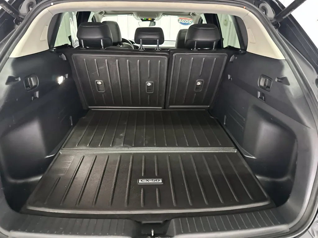 Mazda CX-50 photo 27
