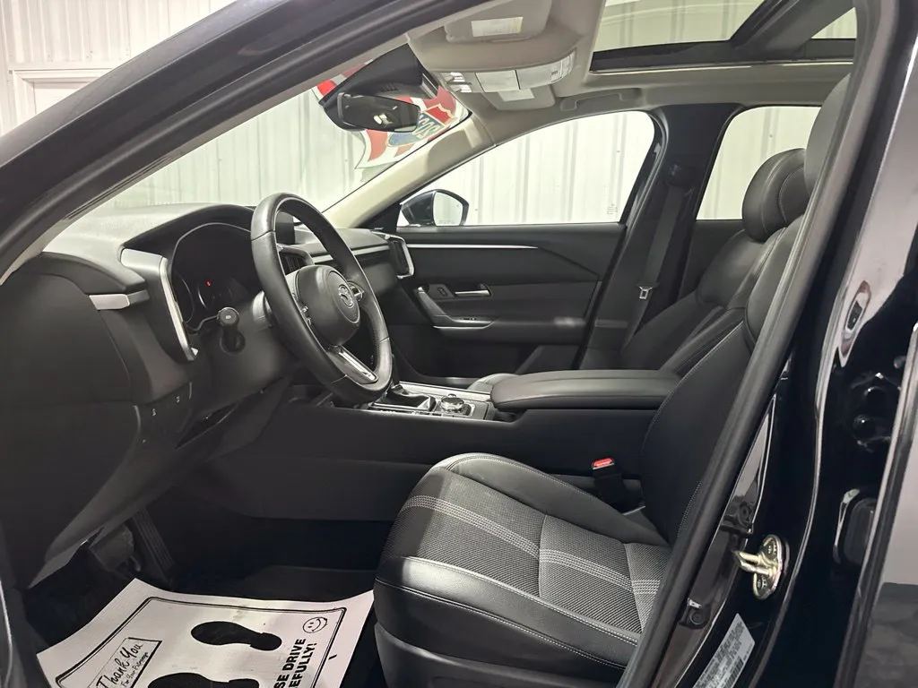 Mazda CX-50 photo 13