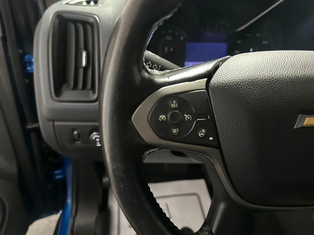 Chevrolet Colorado photo 18