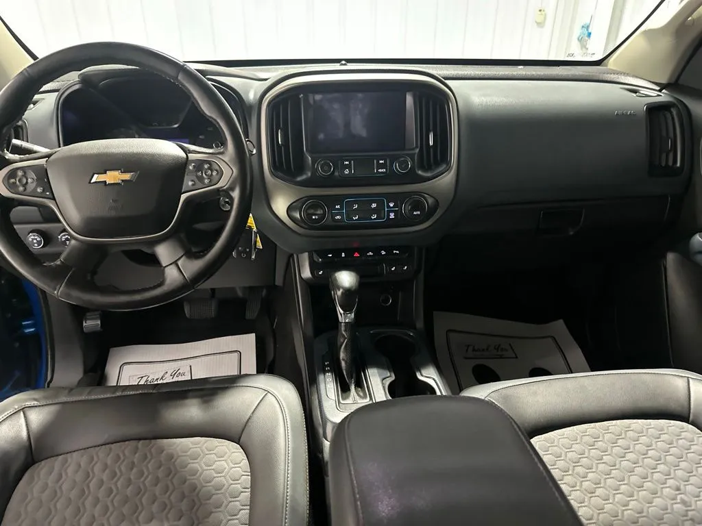 Chevrolet Colorado photo 14