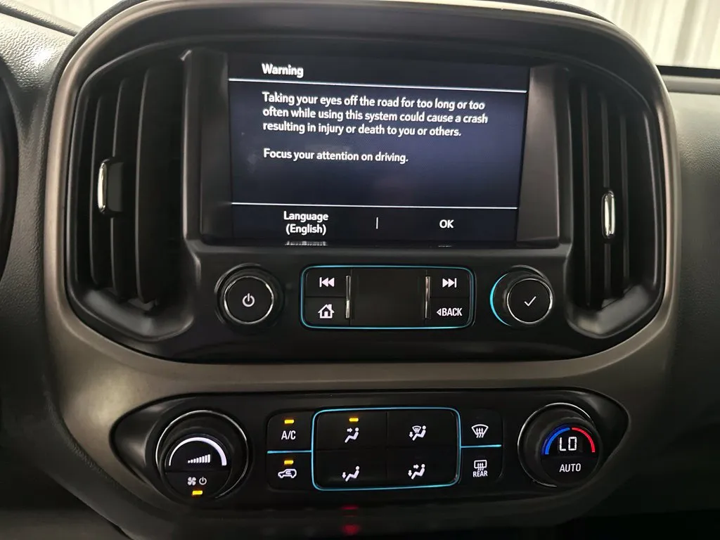 Chevrolet Colorado photo 21