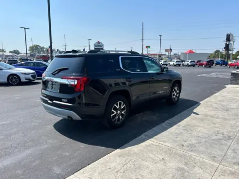 More photos of 2021 GMC Acadia SLE at Integrity Motors Group, IN