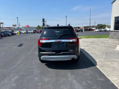 More photos of 2021 GMC Acadia SLE at Integrity Motors Group, IN
