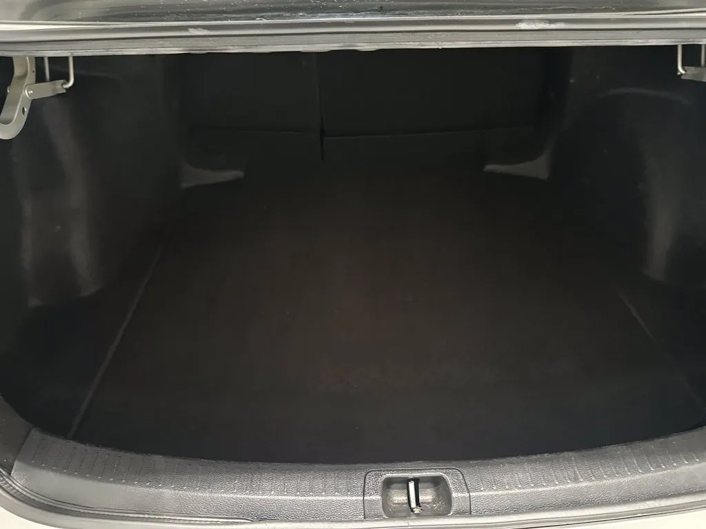 Toyota Corolla photo 22