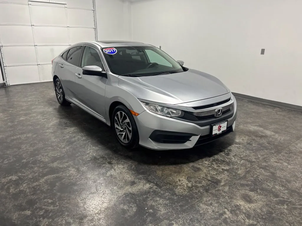 Honda Civic photo 5