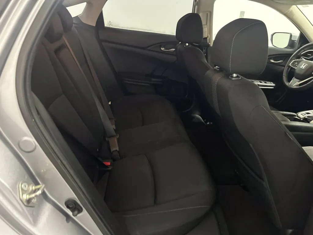 Honda Civic photo 22