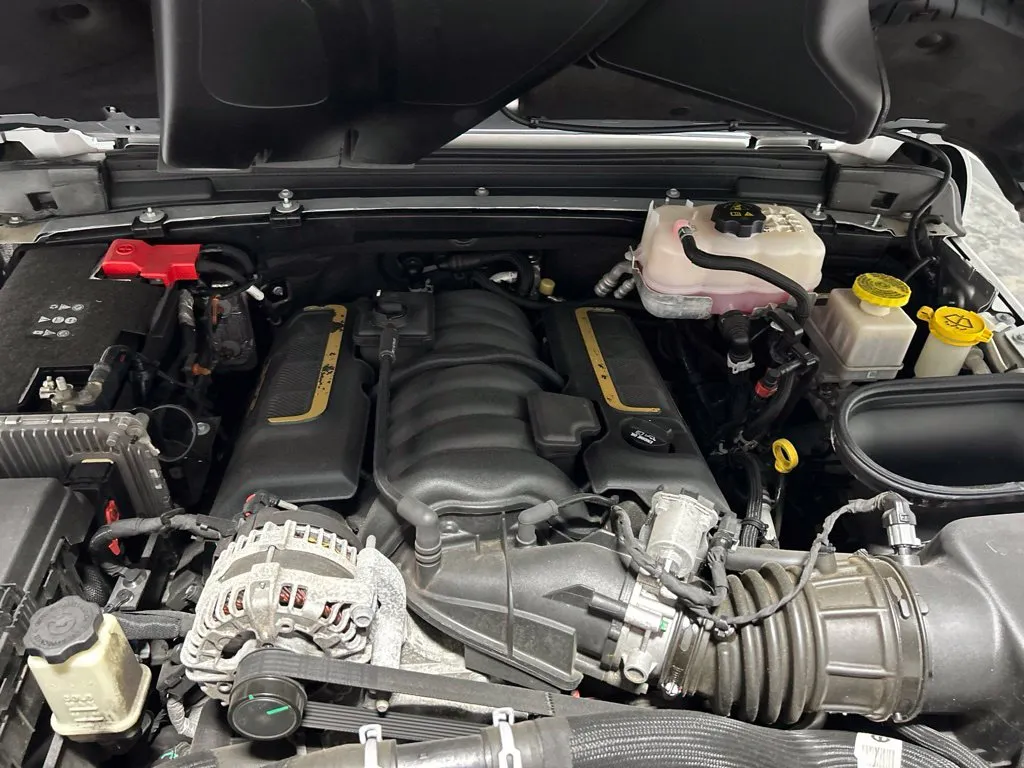 Jeep Wrangler photo 14