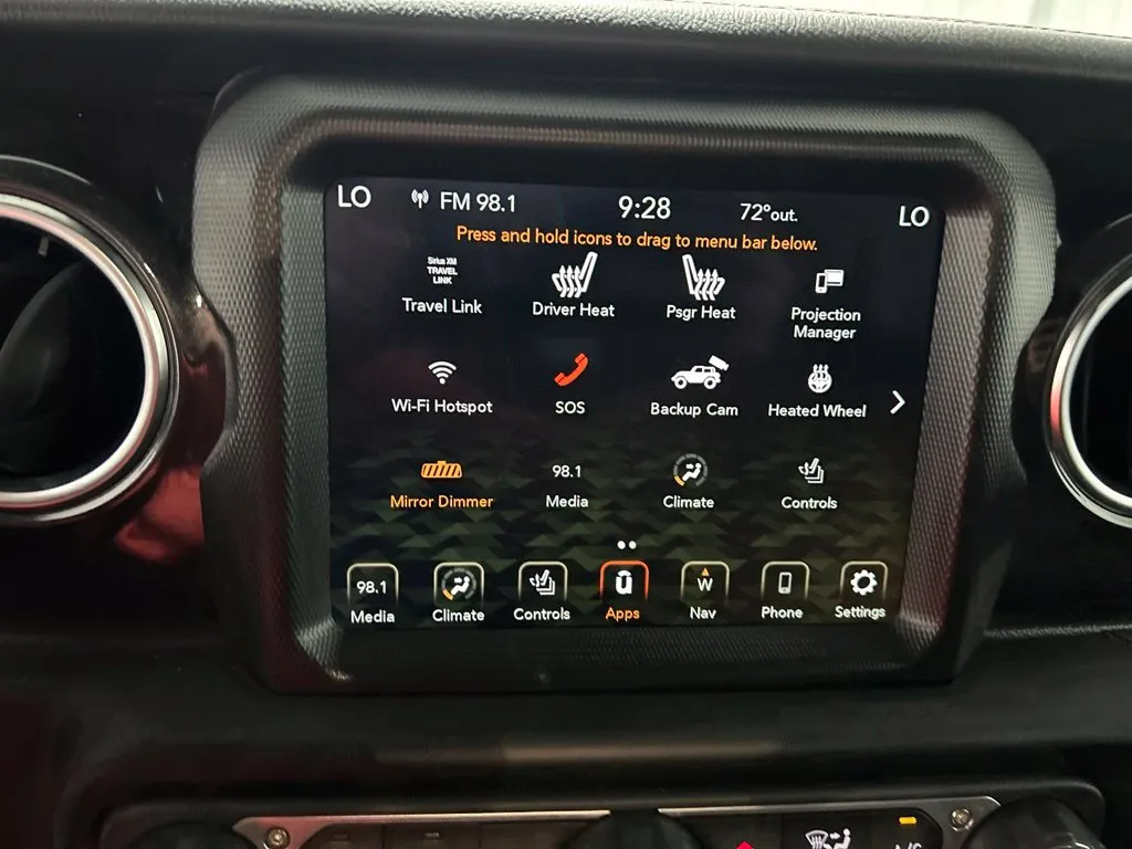 Jeep Wrangler photo 32
