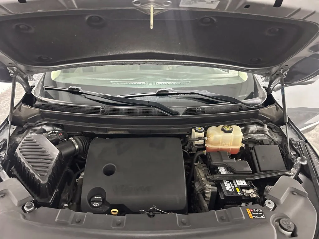 Buick Enclave photo 11