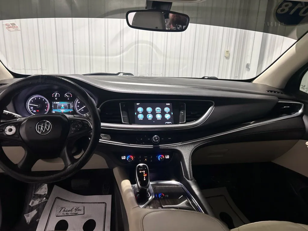 Buick Enclave photo 24