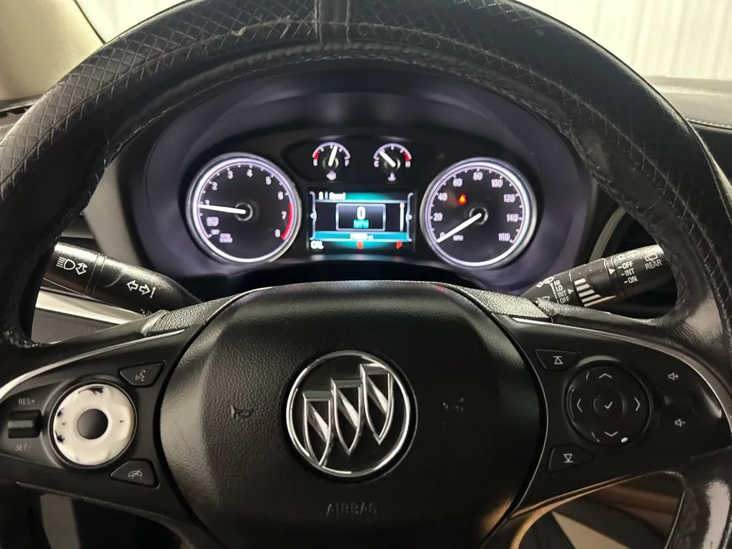 Buick Enclave photo 26