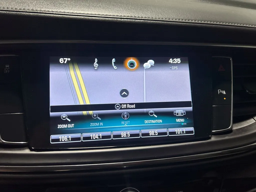 Buick Enclave photo 29
