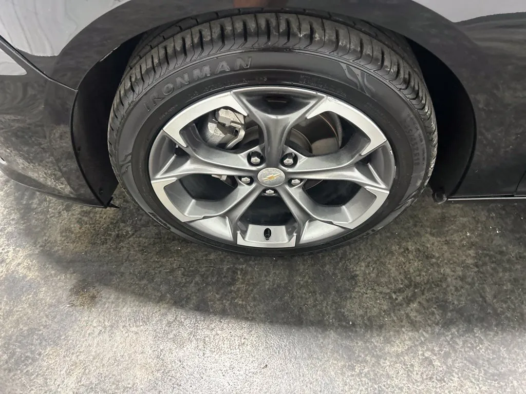 Chevrolet Malibu photo 7