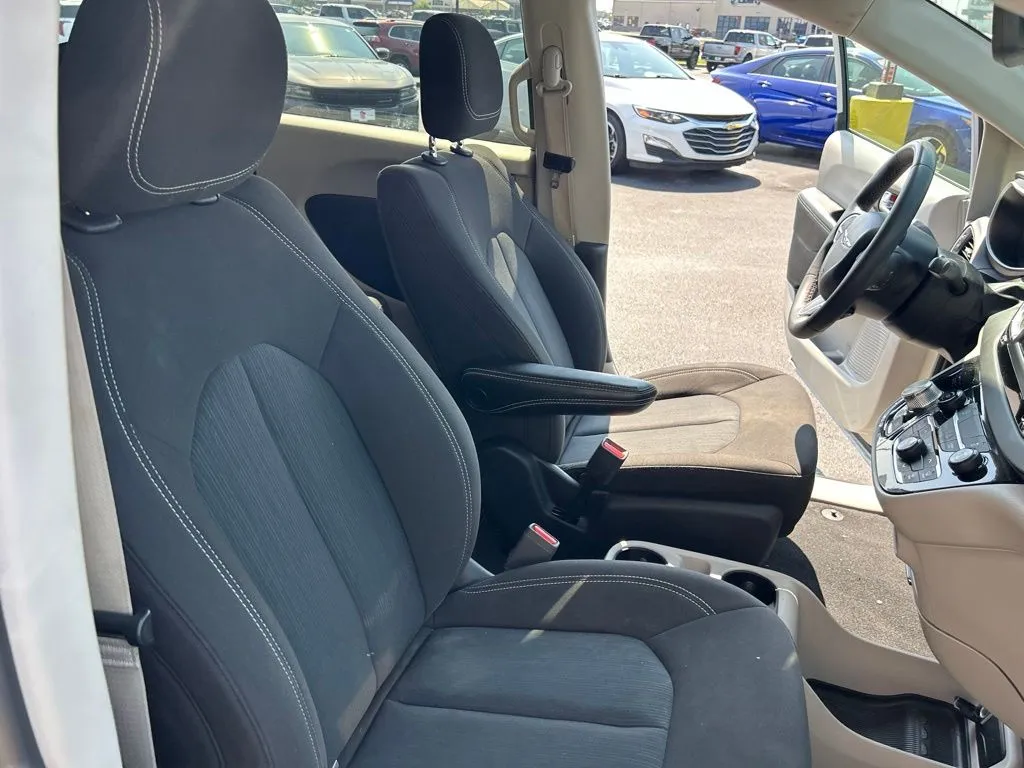 Chrysler Voyager photo 19