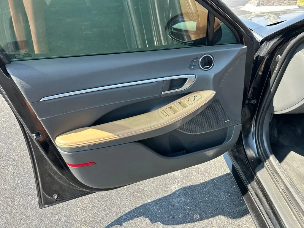 Hyundai Sonata photo 15