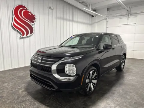 Unknown 2025 Mitsubishi Outlander SE for sale in Evansville, IN