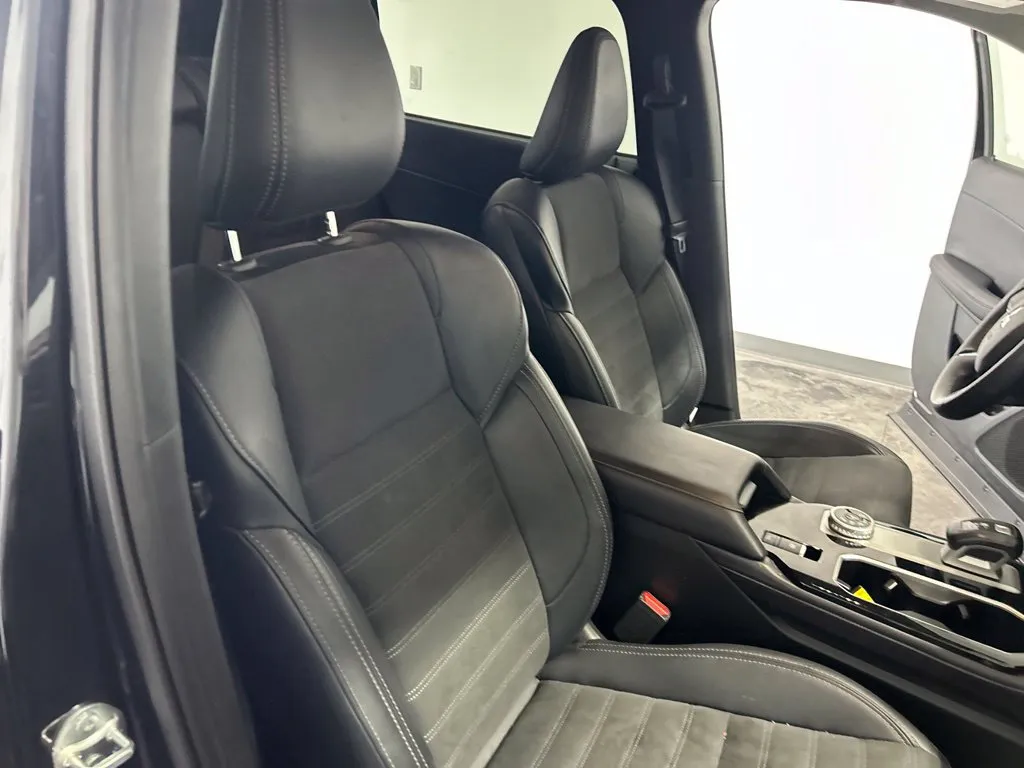 Mitsubishi Outlander photo 18