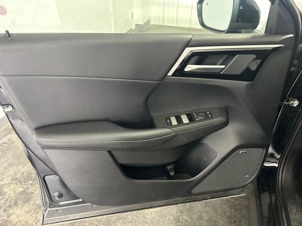 Mitsubishi Outlander photo 13