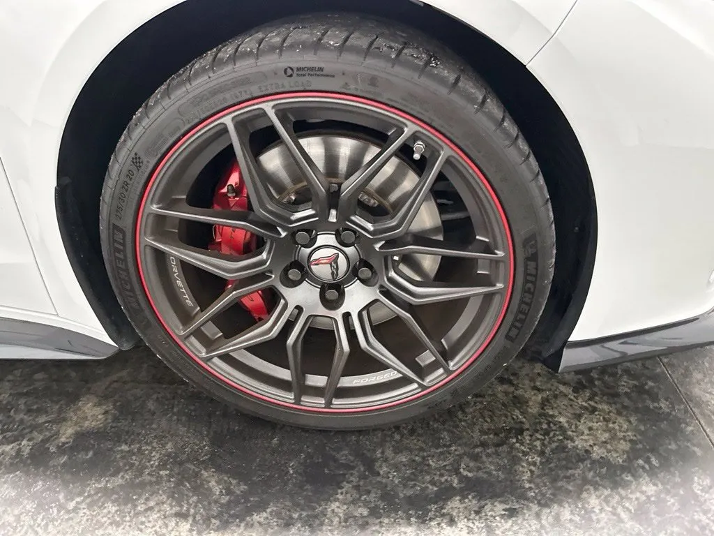 Chevrolet Corvette photo 5