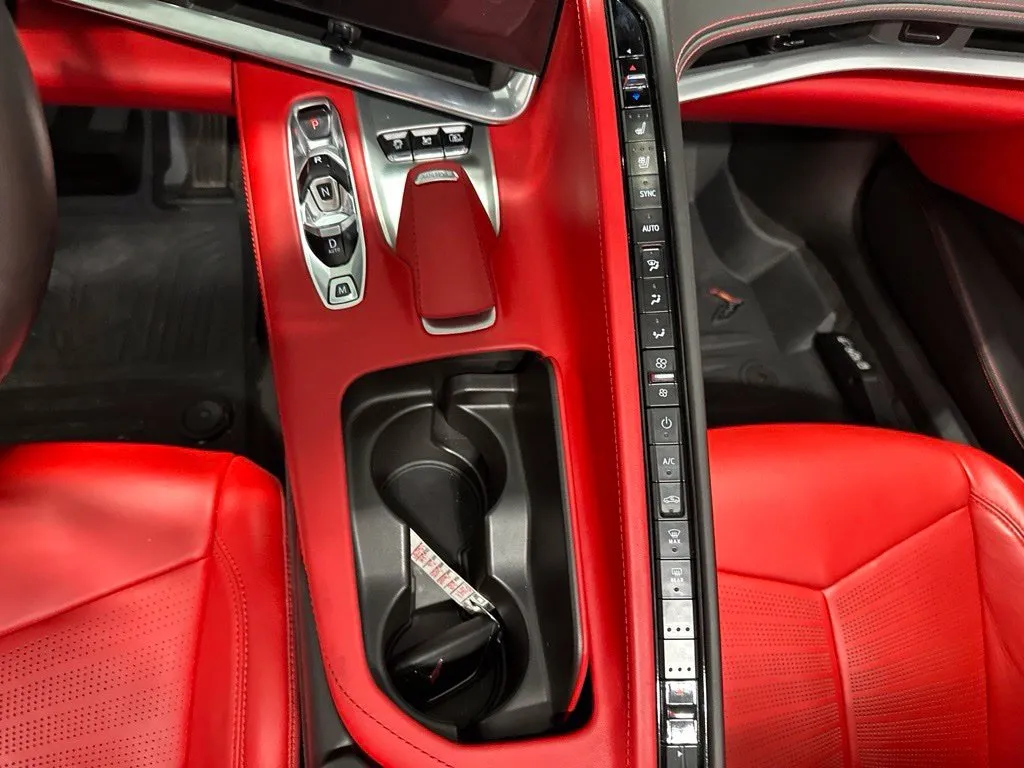 Chevrolet Corvette photo 17