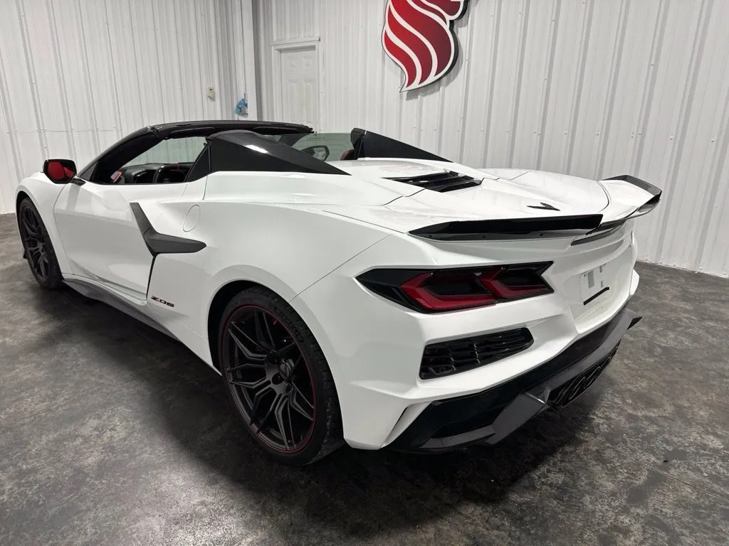 Chevrolet Corvette photo 10