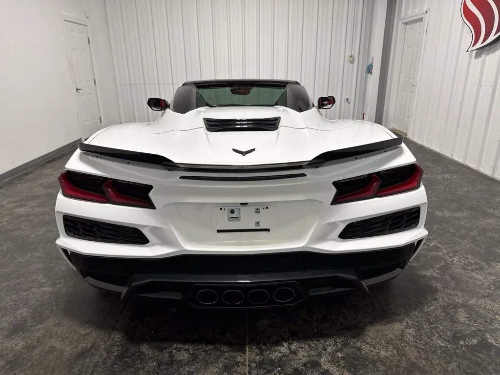 Chevrolet Corvette photo 9