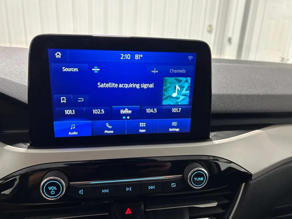Ford Escape photo 28