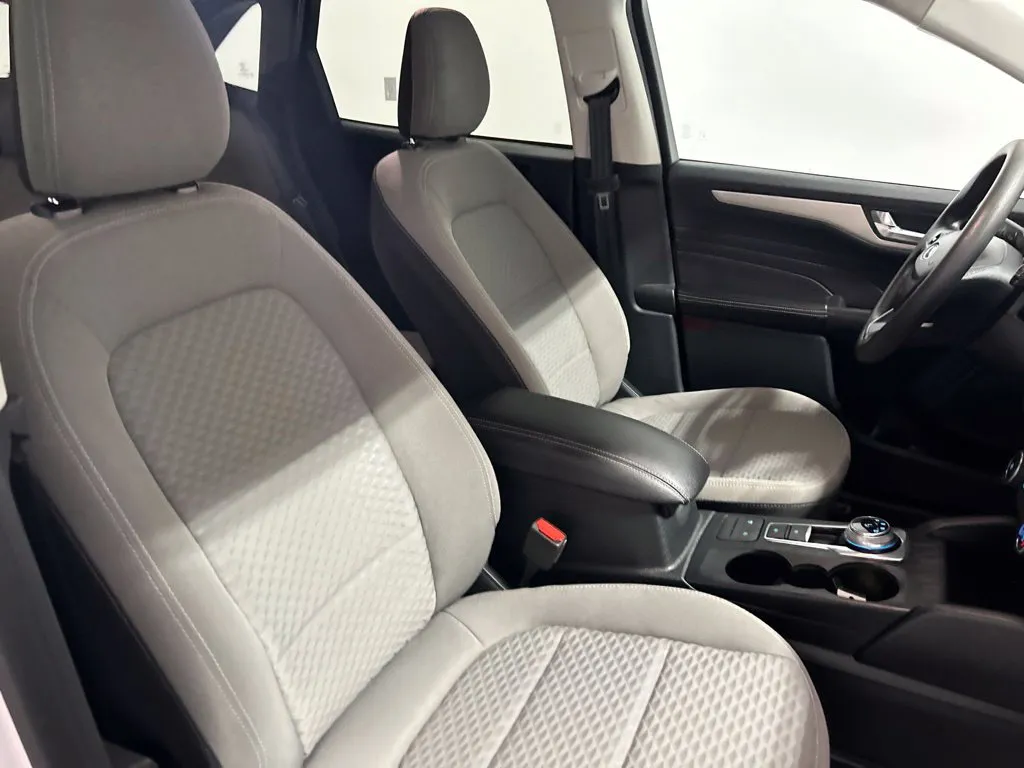 Ford Escape photo 21