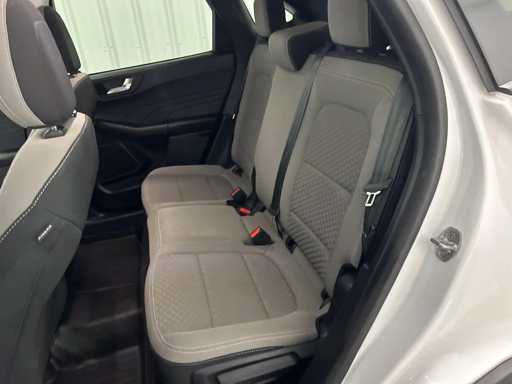 Ford Escape photo 15