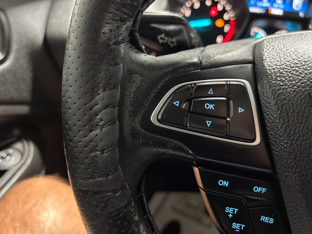 Ford Escape photo 28