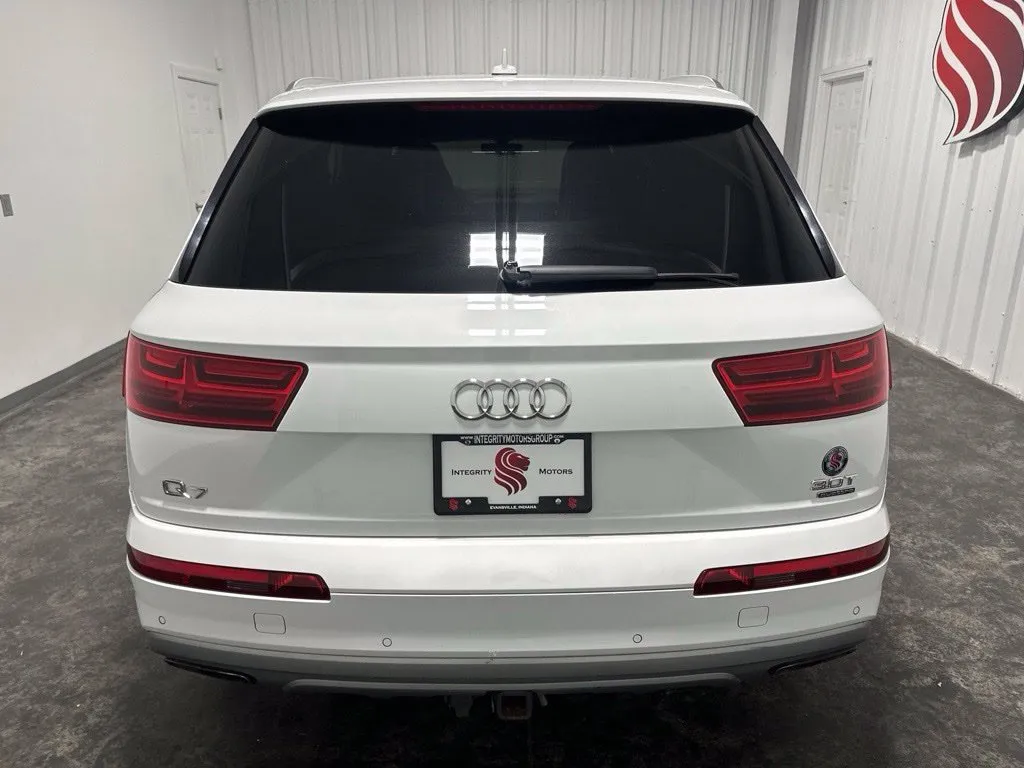 Audi Q7 photo 7