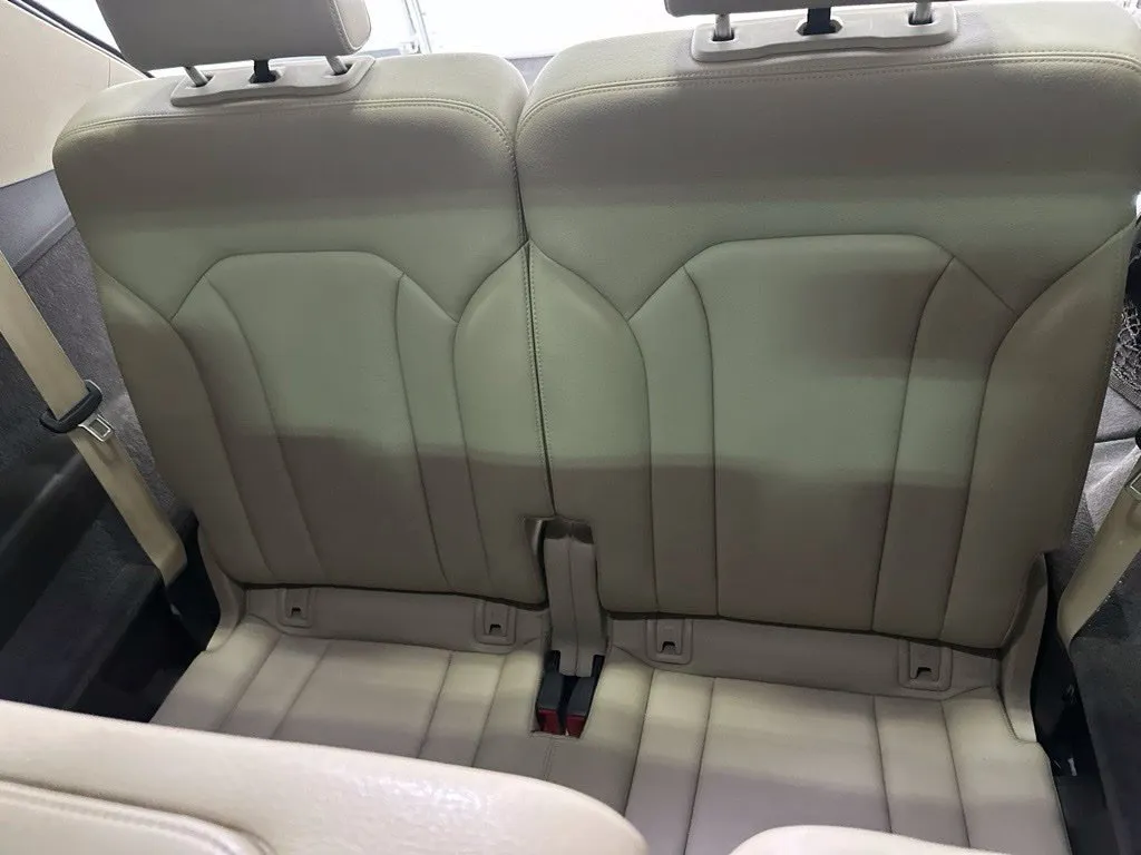 Audi Q7 photo 28
